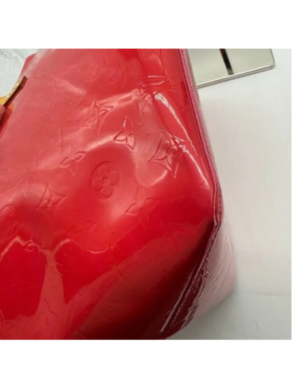 EUC Authenticated Louis Vuitton Monogram Vernis Bellevue PM - Picture 5 of 15